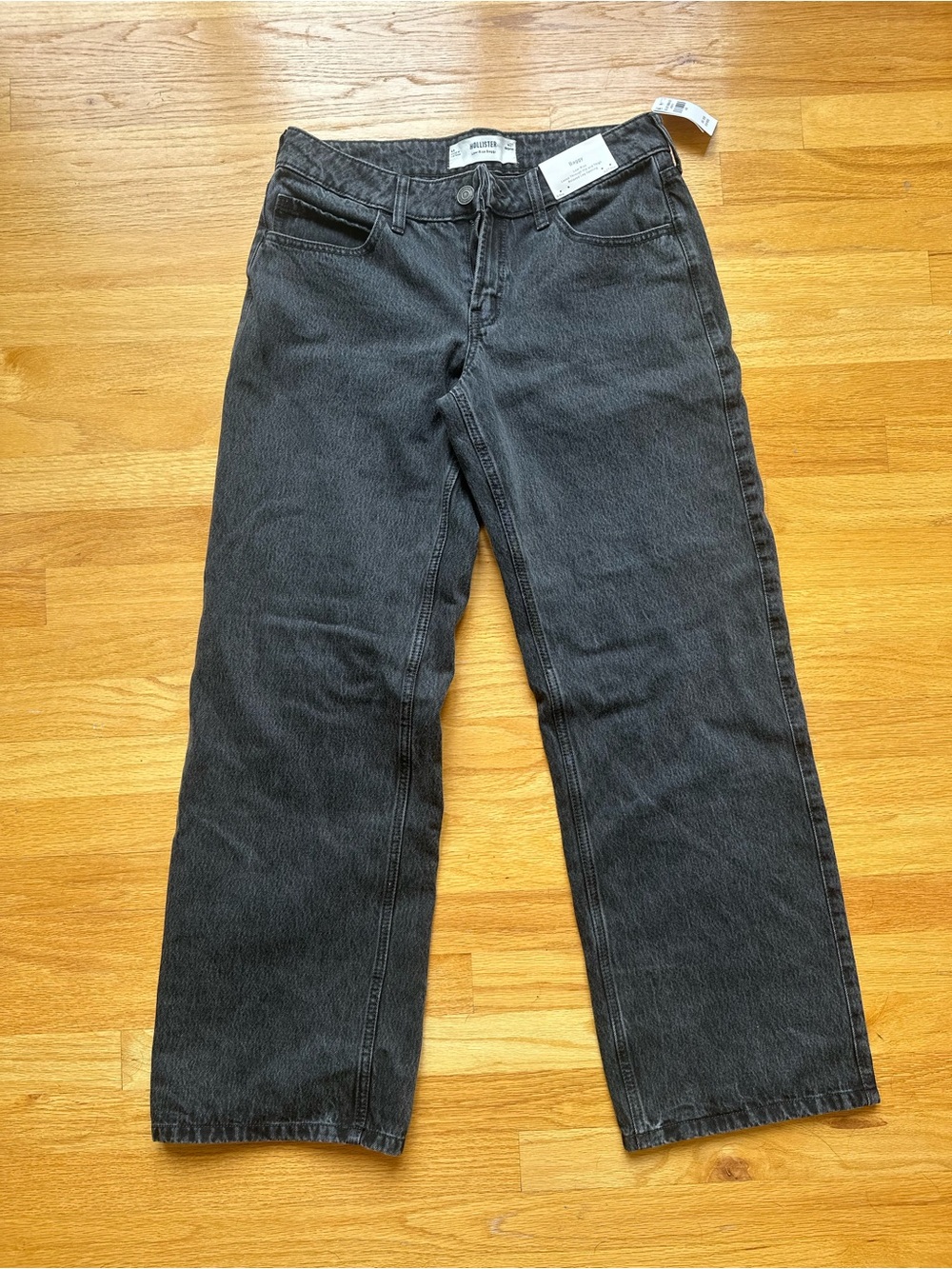 Hollister Women's Washed Black Low-Rise Baggy Jeans
